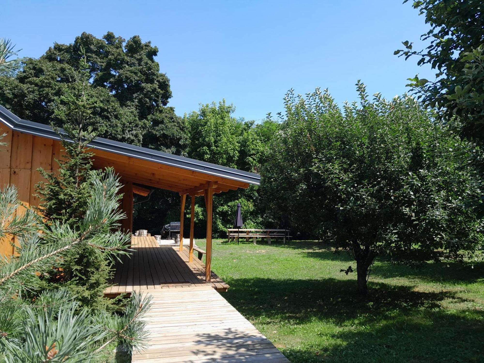 Nica Wood Sremska Kamenica Exterior foto